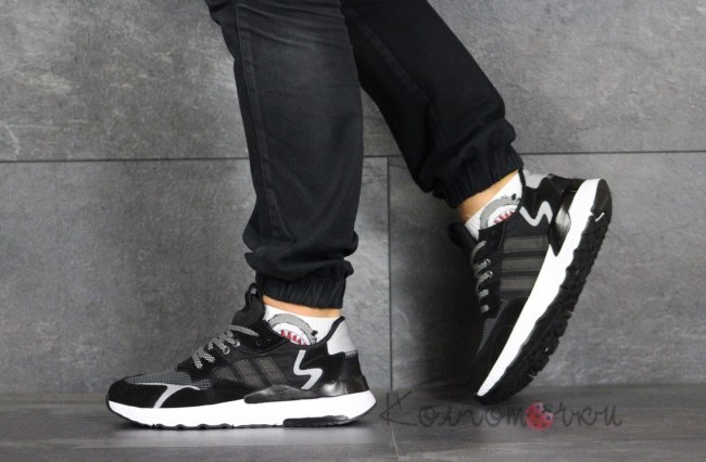Кроссовки Мужские Adidas Nite Jogger Boost (Черные с Белым) Реплика