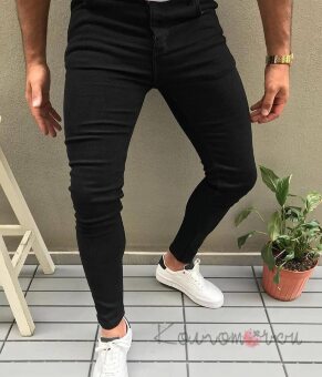 Стильні Рвані Чоловічі Джинси Стильні Рвані Чоловічі Джинси