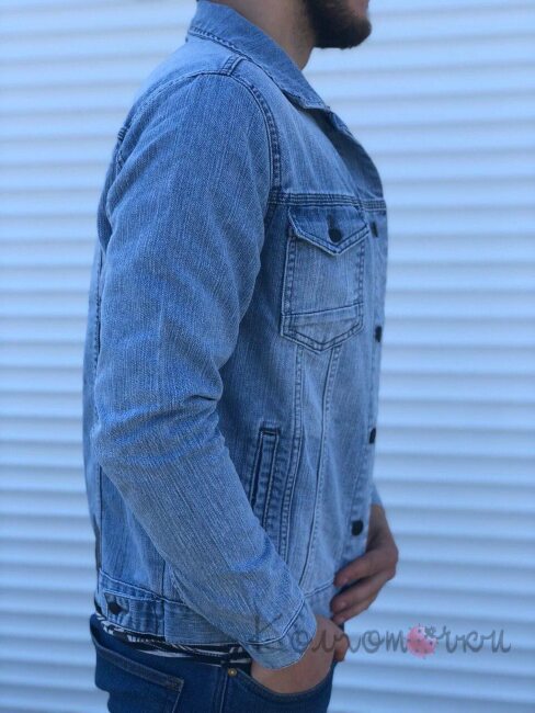 Стильна Чоловіча Джинсова Куртка Стильна Чоловіча Джинсова Куртка